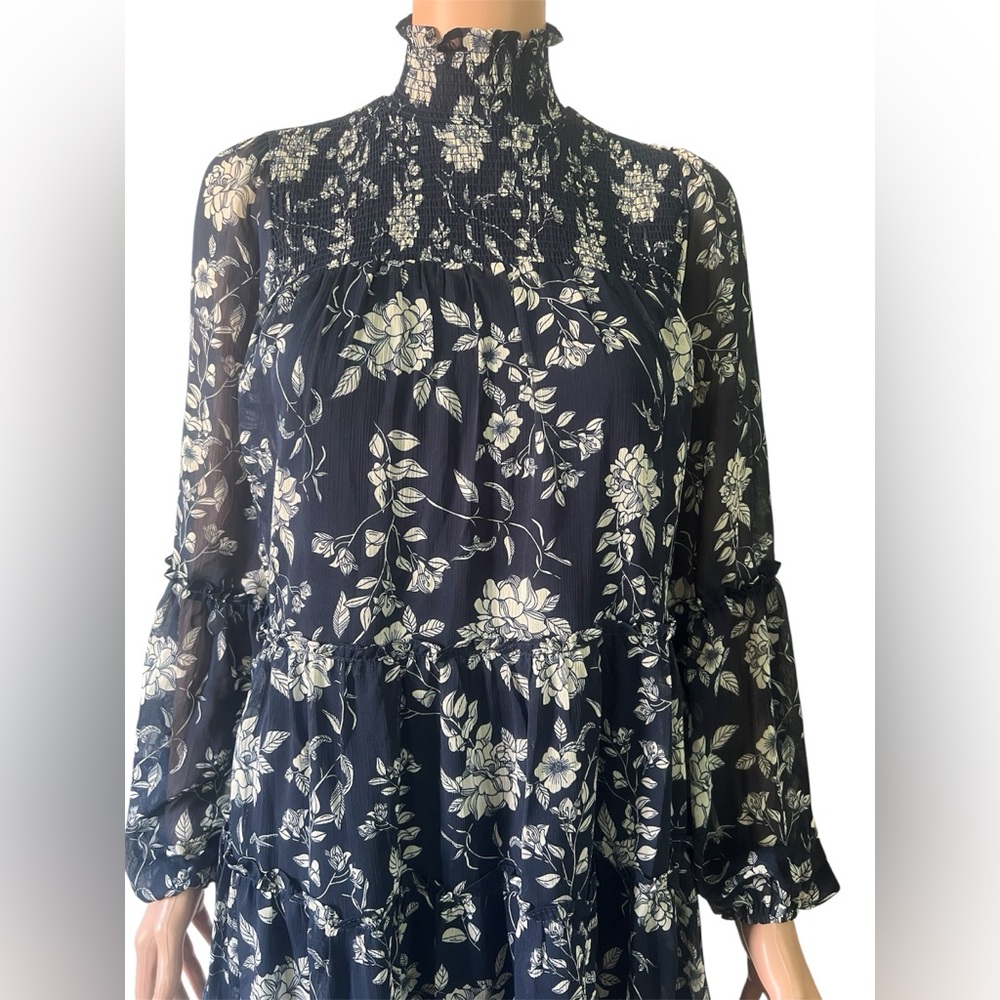 Trixxi Black and White Floral Long Sleeve Dress - Picture 2 of 8